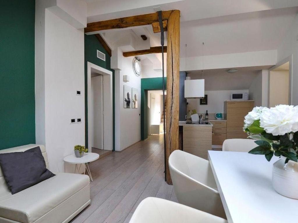 Fulcanelli Apartment Bologna Exterior foto