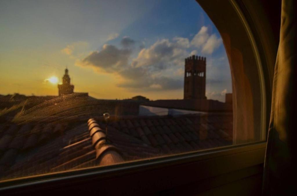 Fulcanelli Apartment Bologna Exterior foto